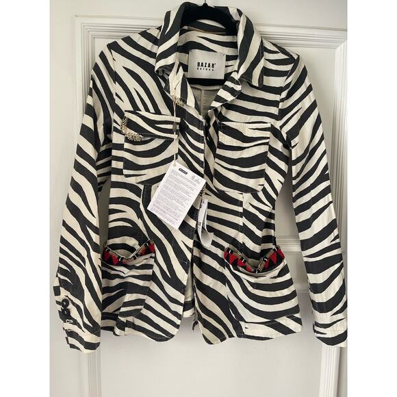 Bazar Deluxe, Zebra Print Blazer, NWT, Size 40 - Picture 3 of 5